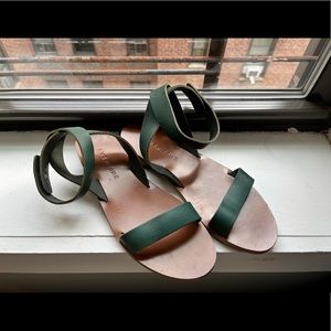 Everlane Ankle-Wrap Sandal in Ivy, size 7.5